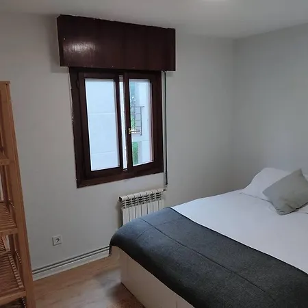 Apartment En Mogro. *