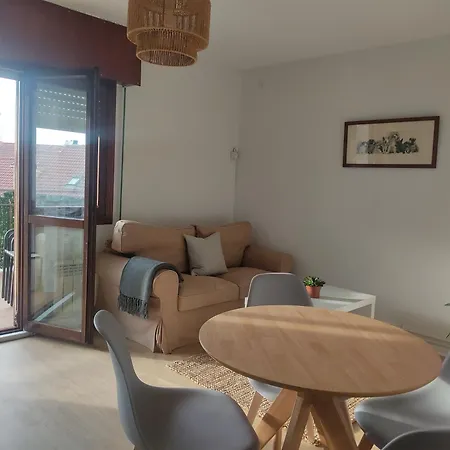 En Mogro. Apartment Mogro